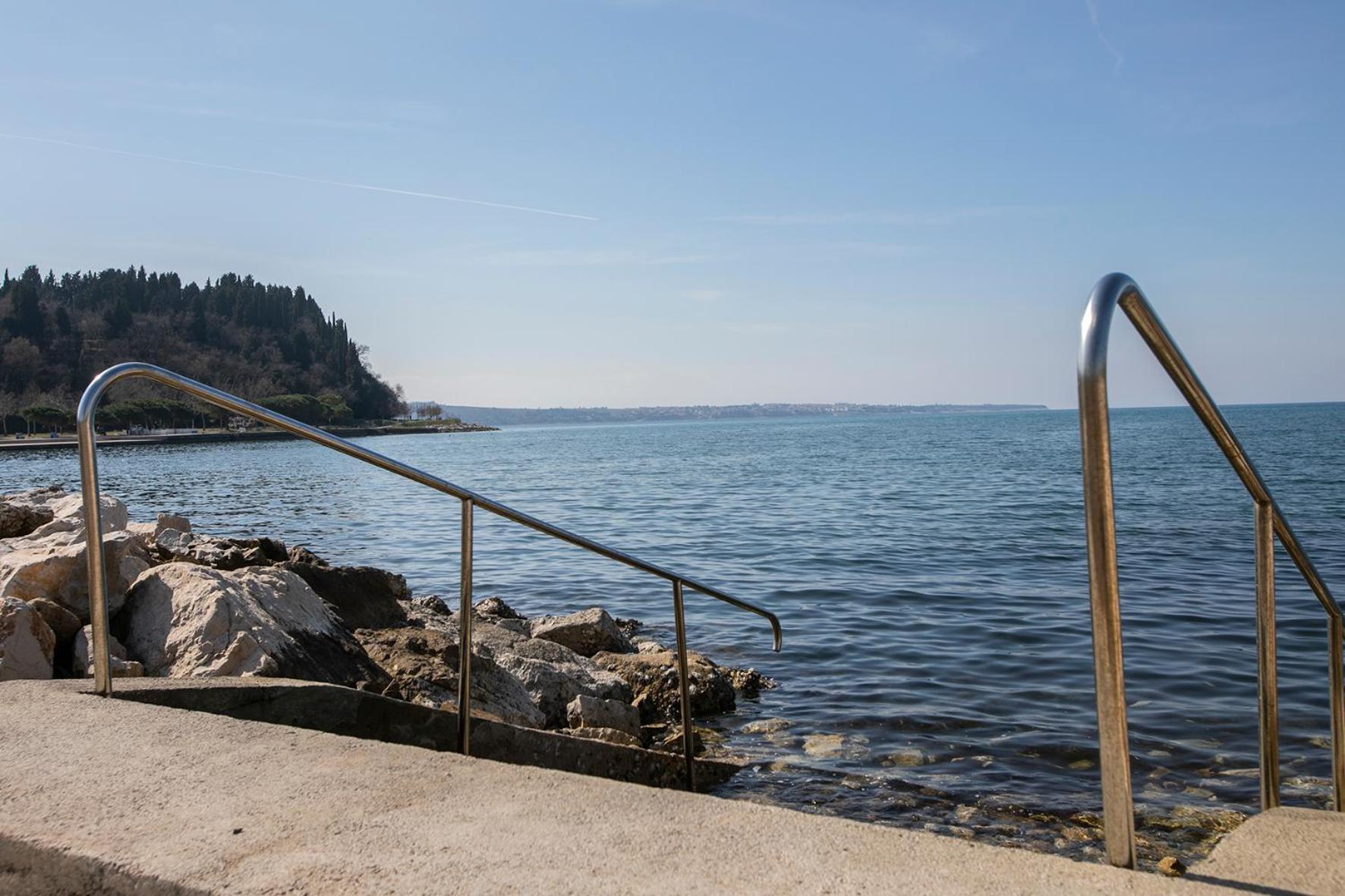 Floating Sea House Principessa Villa Portoroz Exterior photo