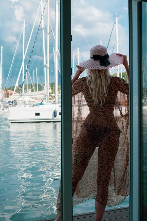 Floating Sea House Principessa Villa Portoroz Exterior photo